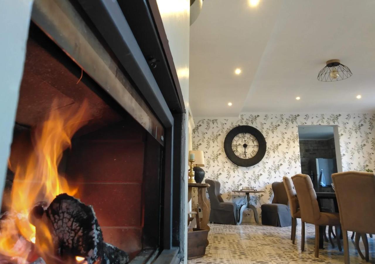 Fougerolles-Saint-Valbert Manoir La Cerise B&B 외부 사진