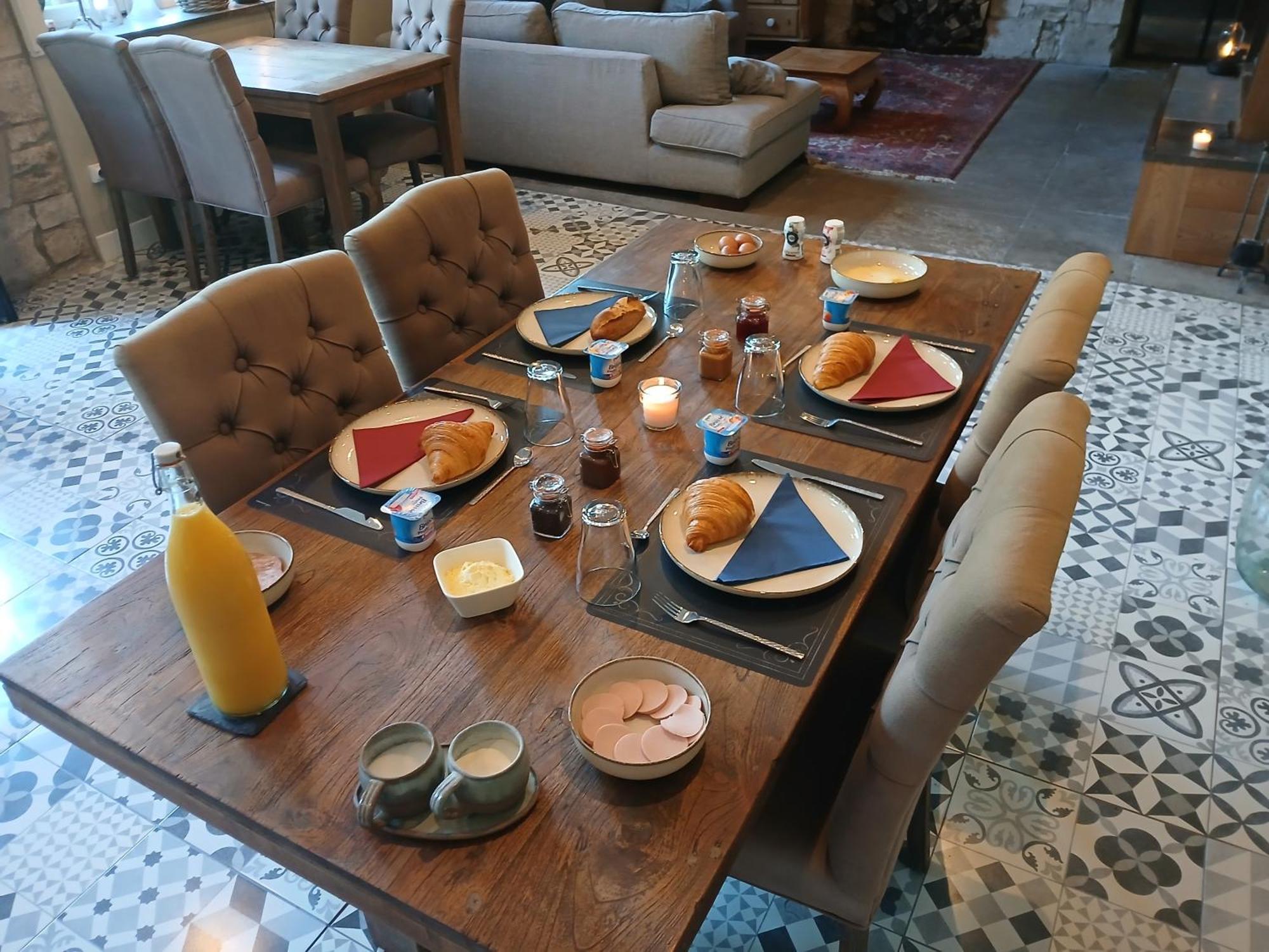 Fougerolles-Saint-Valbert Manoir La Cerise B&B 외부 사진